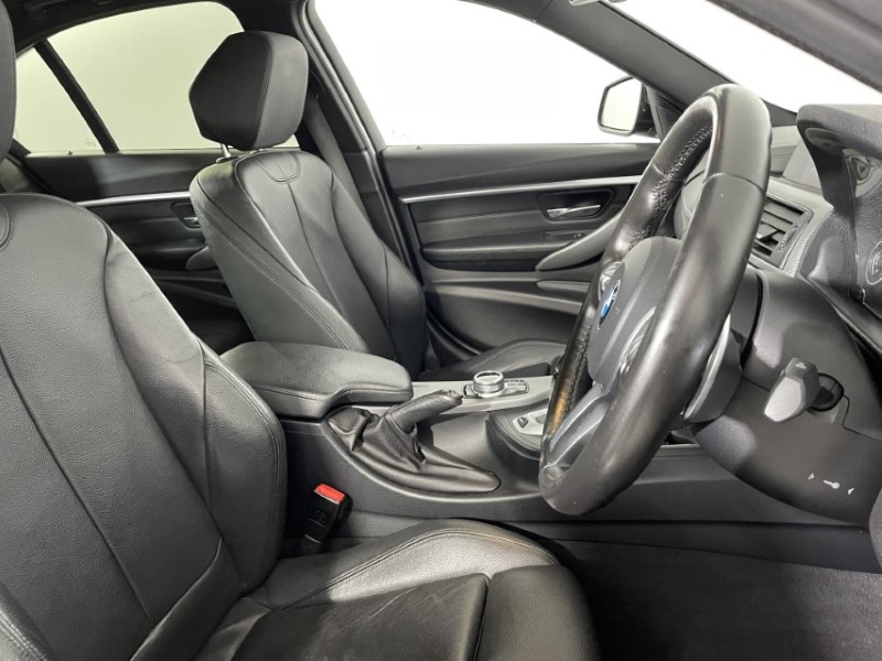 2017 (67) BMW 3 SERIES 330e M Sport Shadow Edition 4dr Step Auto 3520375