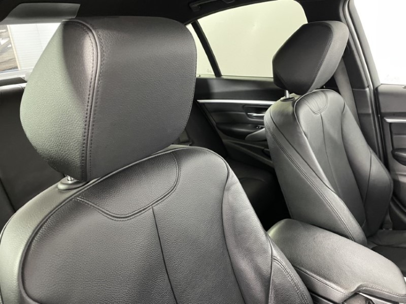 2017 (67) BMW 3 SERIES 330e M Sport Shadow Edition 4dr Step Auto 3520376