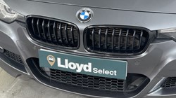 2017 (67) BMW 3 SERIES 330e M Sport Shadow Edition 4dr Step Auto 3520442