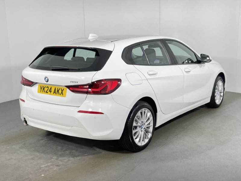 2024 (24) BMW 1 SERIES 118i [136] SE 5dr Step Auto [Live Cockpit Pro] 3551563