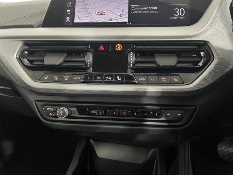 2024 (24) BMW 1 SERIES 118i [136] SE 5dr Step Auto [Live Cockpit Pro] 3551501