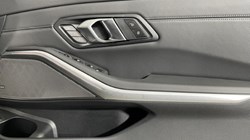 2024 (24) BMW 3 SERIES M340d xDrive MHT 5dr Step Auto 3557434