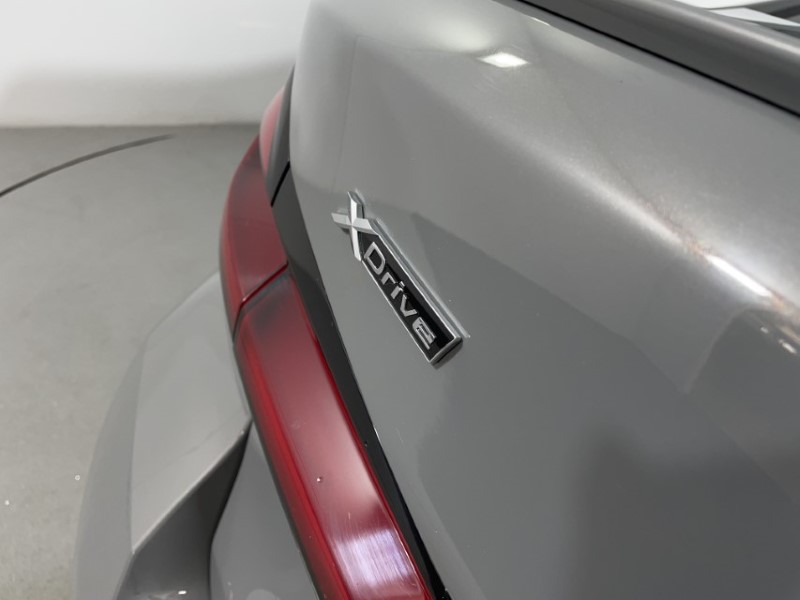 2021 (21) BMW 5 SERIES 530d xDrive MHT M Sport 4dr Auto 3593145