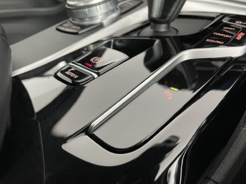 2021 (21) BMW 5 SERIES 530d xDrive MHT M Sport 4dr Auto 3593132