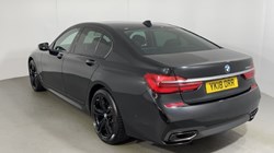 2018 (18) BMW 7 SERIES 730d M Sport 4dr Auto 1