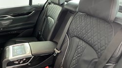 2018 (18) BMW 7 SERIES 730d M Sport 4dr Auto 3591398