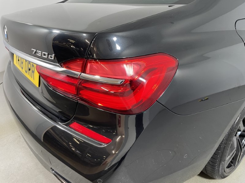 2018 (18) BMW 7 SERIES 730d M Sport 4dr Auto 3591386