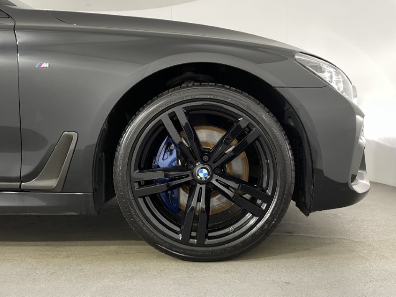 2018 (18) BMW 7 SERIES 730d M Sport 4dr Auto 3642586