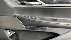 2018 (18) BMW 7 SERIES 730d M Sport 4dr Auto 3591384