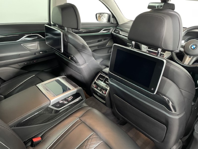 2018 (18) BMW 7 SERIES 730d M Sport 4dr Auto 3591390