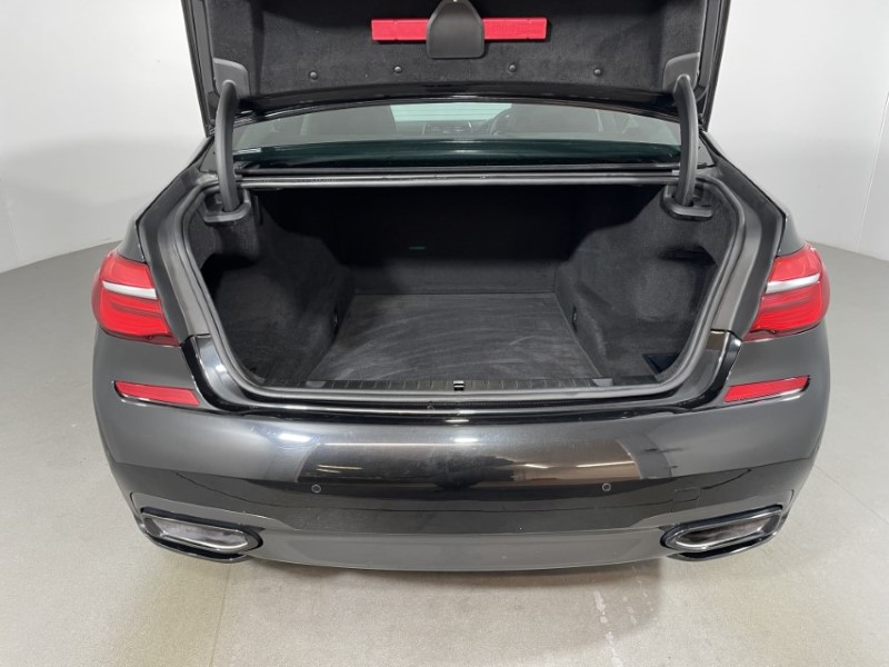 2018 (18) BMW 7 SERIES 730d M Sport 4dr Auto 3591389