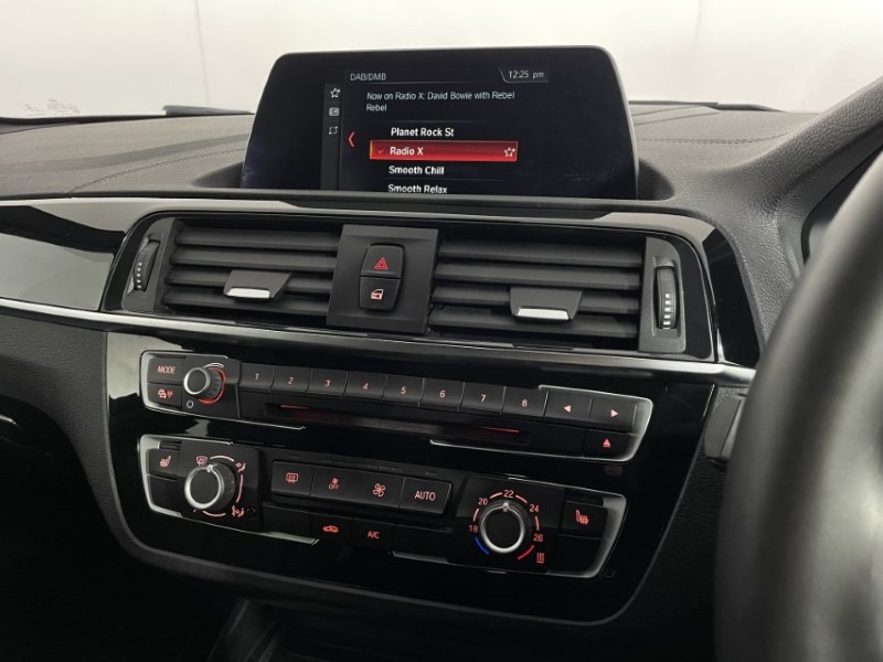 2019 (19) BMW 1 SERIES 118d M Sport Shadow Edition 5dr 3623670