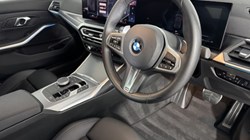 2024 (74) BMW 3 SERIES 320i M Sport 4dr Step Auto 4971949