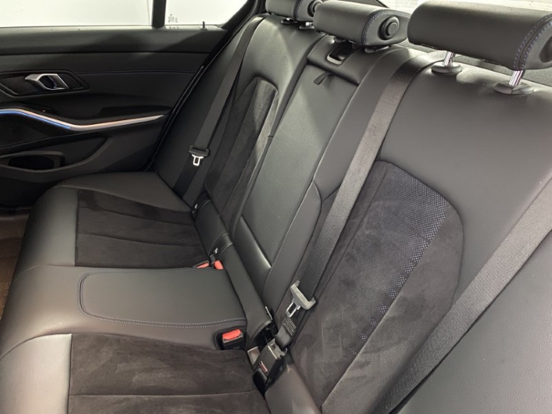 2024 (74) BMW 3 SERIES 320i M Sport 4dr Step Auto 4941760