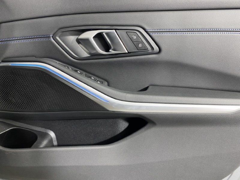 2024 (74) BMW 3 SERIES 320i M Sport 4dr Step Auto 4941757