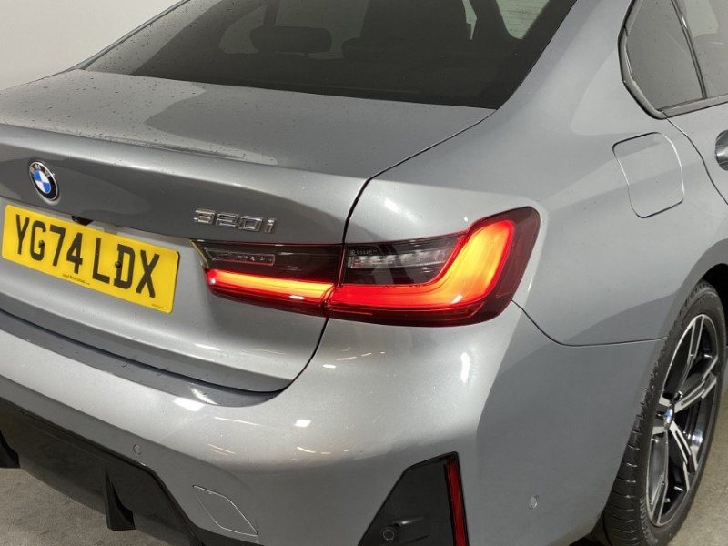 2024 (74) BMW 3 SERIES 320i M Sport 4dr Step Auto 4941766