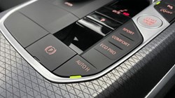 2024 (74) BMW 3 SERIES 320i M Sport 4dr Step Auto 4941752