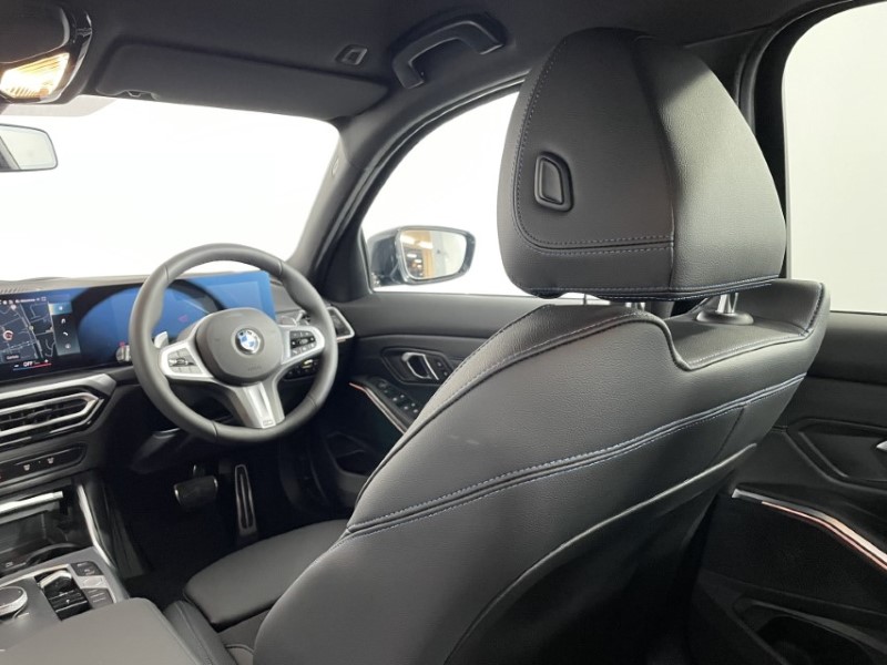 2025 (74) BMW 3 SERIES 320i M Sport 4dr Step Auto 3828380