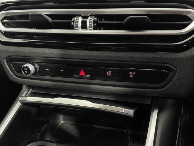 2025 (74) BMW 3 SERIES 320i M Sport 4dr Step Auto 3828351