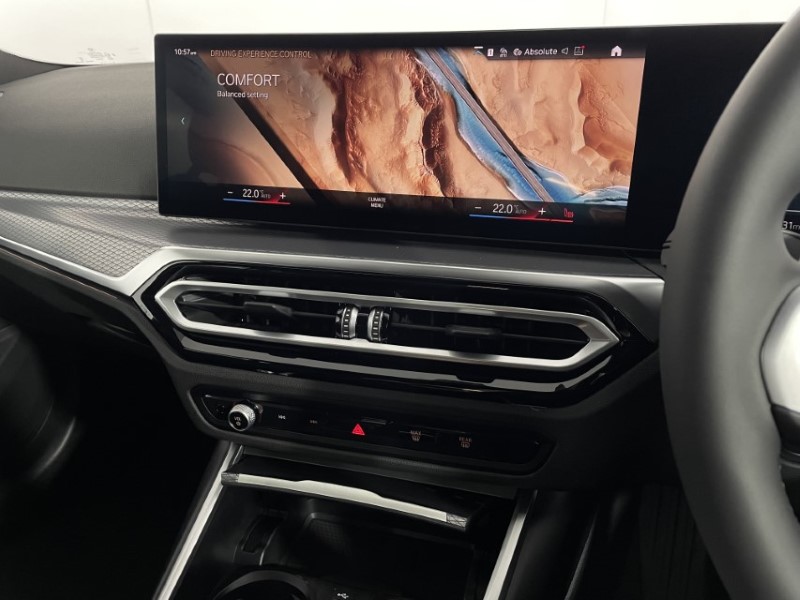 2025 (74) BMW 3 SERIES 320i M Sport 4dr Step Auto 3828359