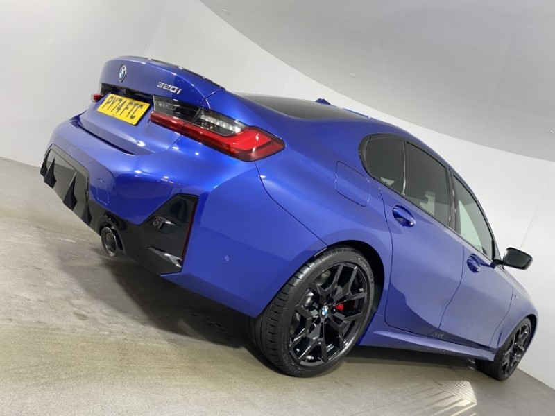 2025 (74) BMW 3 SERIES 320i M Sport 4dr Step Auto 4138487