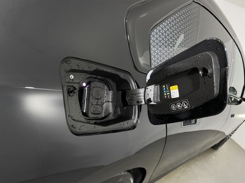 2025 (74) BMW I7 400kW xDrive60 M Sport Pro 105.7kWh 4dr Auto 4138365