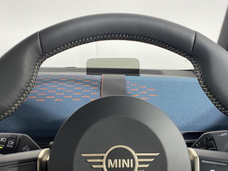 2025 (74) MINI ACEMAN 135kW E Exclusive [Level 2] 43kWh 5dr Auto 3905693