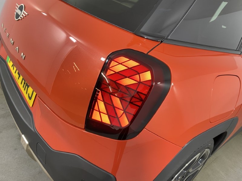 2025 (74) MINI ACEMAN 135kW E Exclusive [Level 2] 43kWh 5dr Auto 3905708