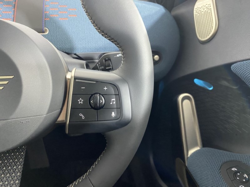 2025 (74) MINI ACEMAN 135kW E Exclusive [Level 2] 43kWh 5dr Auto 3905680