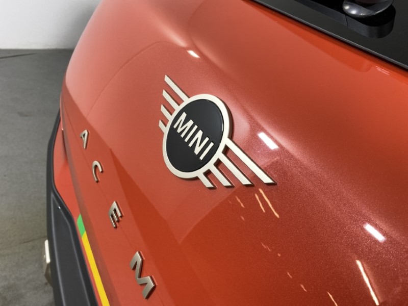 2025 (74) MINI ACEMAN 135kW E Exclusive [Level 2] 43kWh 5dr Auto 3905706