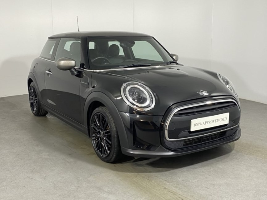 2022 (72) MINI HATCHBACK 1.5 Cooper Exclusive 3dr Auto