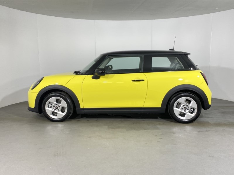 2025 (25) MINI COOPER 1.5 C Classic [Level 1] 3dr Auto 4065329