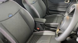 2025 (25) MINI COOPER 1.5 C Classic 5dr Auto 4065200