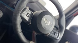 2025 (74) MINI COOPER 2.0 S Sport 5dr Auto 4065551