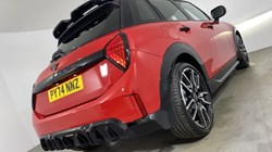 2025 (74) MINI COOPER 2.0 S Sport 5dr Auto 4065580