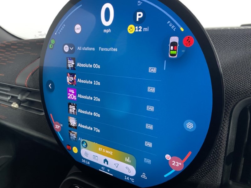 2025 (74) MINI COOPER 2.0 S Sport 5dr Auto 4065555