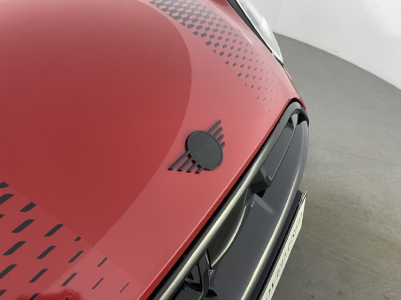 2025 (74) MINI COOPER 2.0 S Sport 5dr Auto 4065578