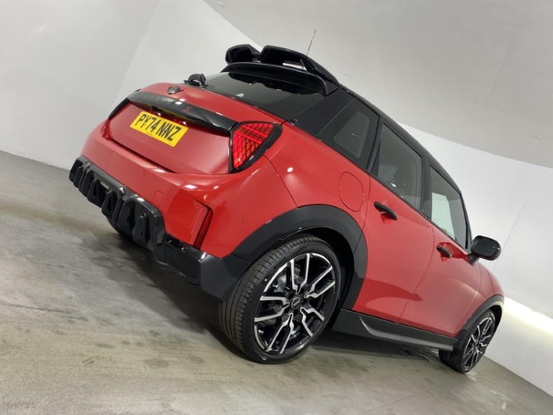 2025 (74) MINI COOPER 2.0 S Sport 5dr Auto 4065581