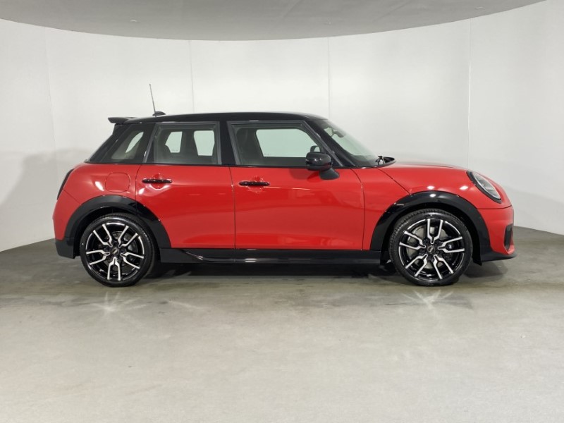 2025 (74) MINI COOPER 2.0 S Sport 5dr Auto 4065595