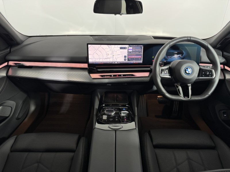 2025 (25) BMW I5 250kW eDrive40 M Sport 84kWh 5dr Auto 4901182