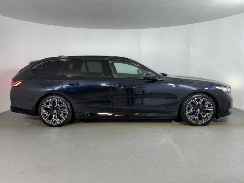 2025 (25) BMW I5 250kW eDrive40 M Sport 84kWh 5dr Auto 4901191