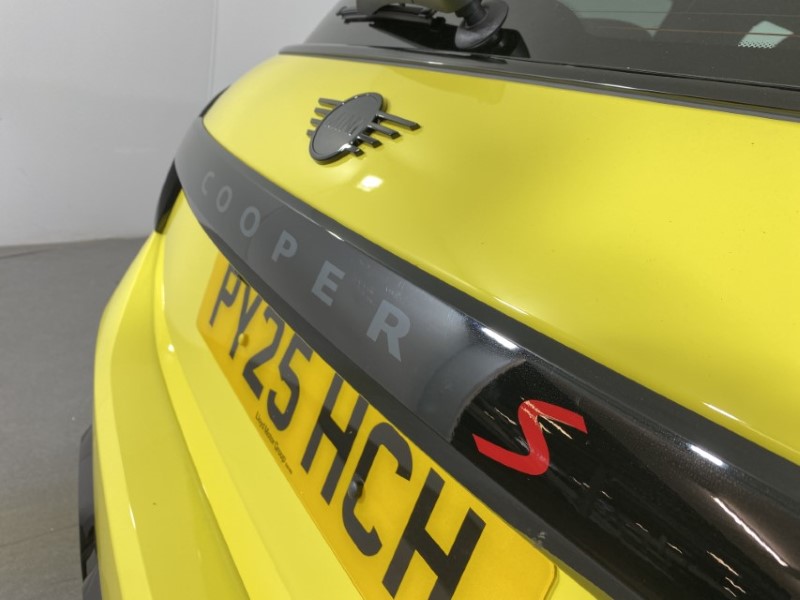 2025 (25) MINI COOPER 2.0 S Sport [Level 2] 3dr Auto 4280414