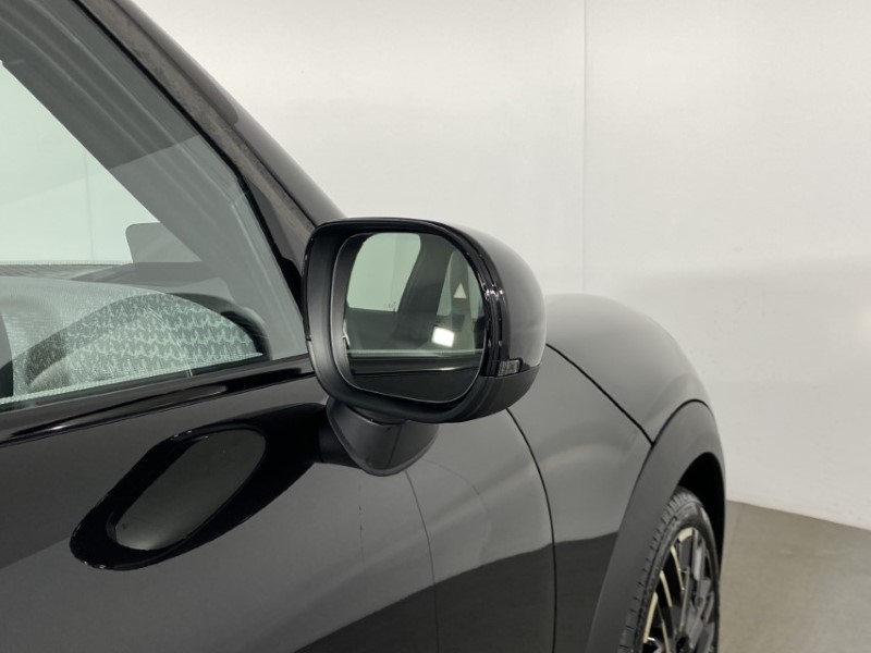 2025 (25) MINI COOPER 1.5 C Exclusive [Level 2] 5dr Auto 4503937