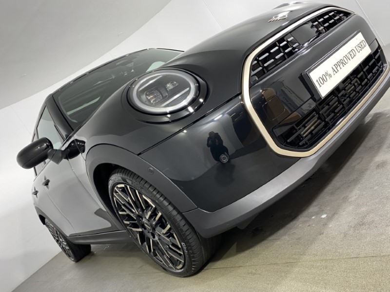 2025 (25) MINI COOPER 1.5 C Exclusive [Level 2] 5dr Auto 4503962