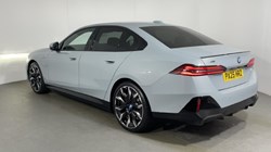 2025 (25) BMW 5 SERIES 550e xDrive M Sport Pro 4dr Auto 4586359