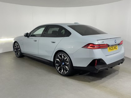 2025 (25) BMW 5 SERIES 550e xDrive M Sport Pro 4dr Auto