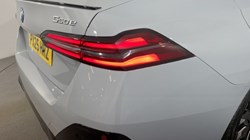 2025 (25) BMW 5 SERIES 550e xDrive M Sport Pro 4dr Auto 4586324