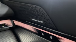 2025 (25) BMW 5 SERIES 550e xDrive M Sport Pro 4dr Auto 4586303