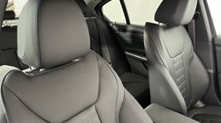 2025 (25) BMW 3 SERIES 320i M Sport 4dr Step Auto 4381969