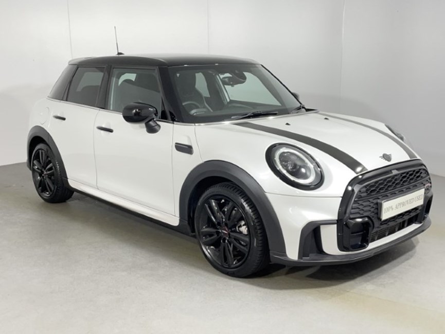 2023 (73) MINI HATCHBACK 1.5 Cooper Sport Premium 5dr Auto
